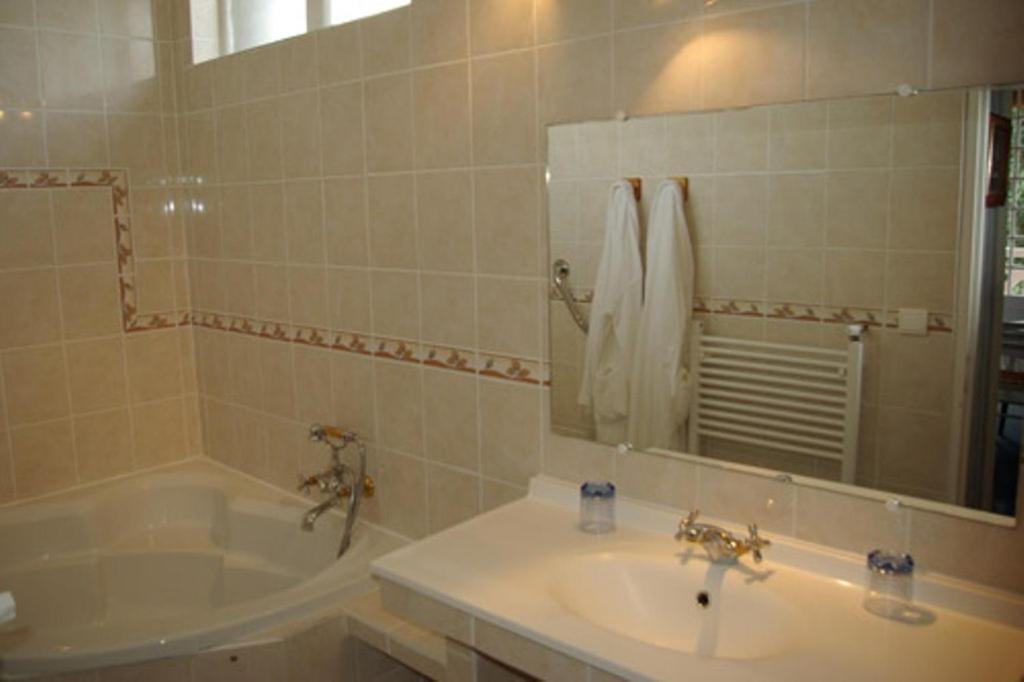 Hotel Auberge Du Clos Normand à Martin-Église Chambre photo